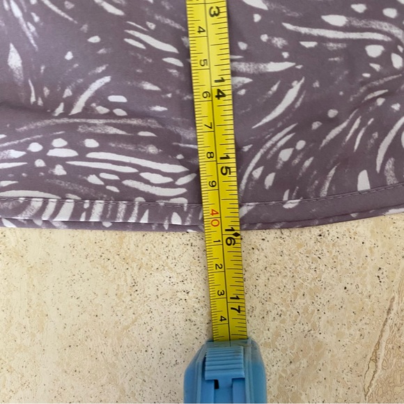 NWT Aspen Printed Mesh Hem Skort - Picture 14 of 15